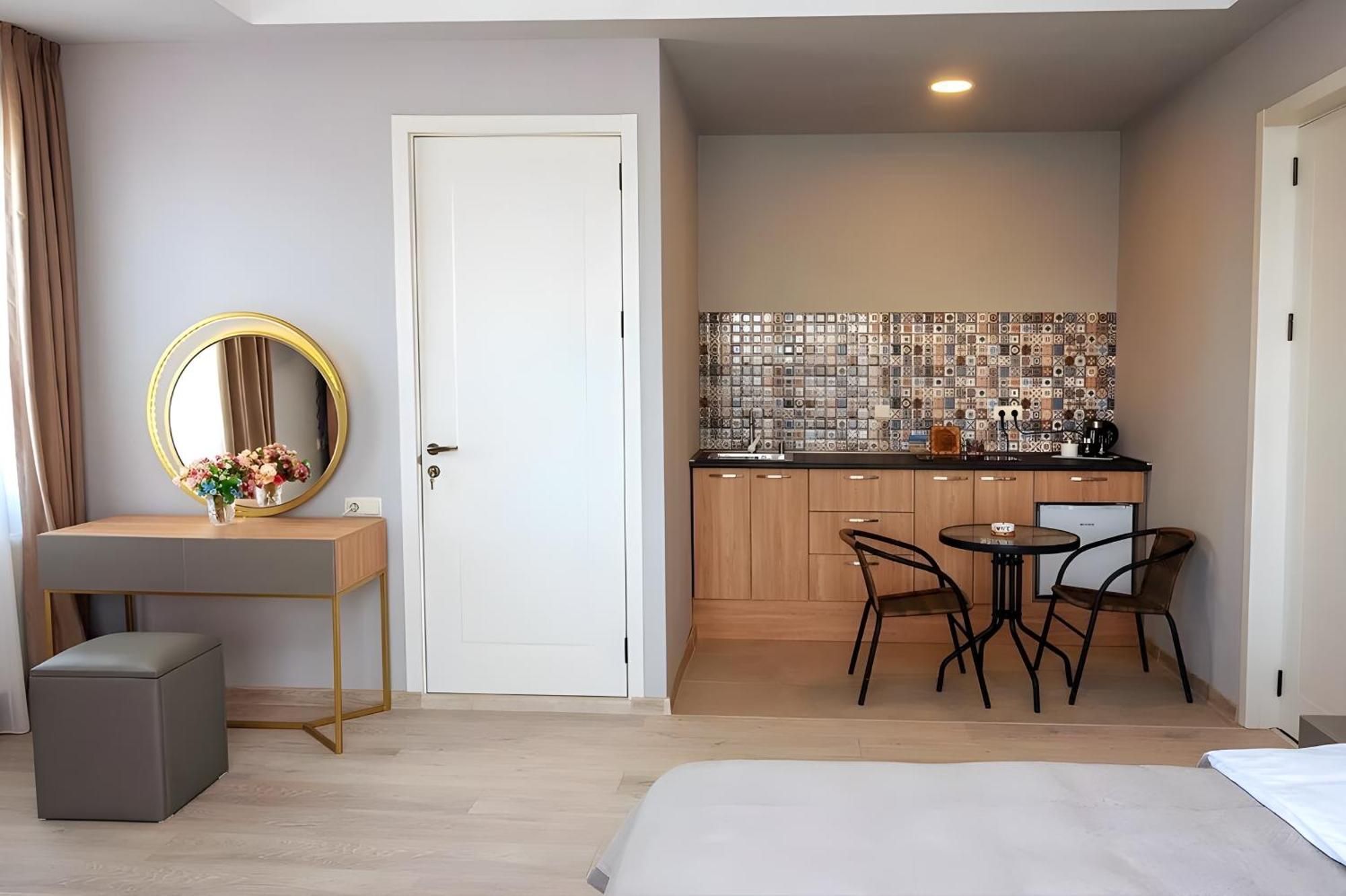 Tbilisi Mare Hotel Eksteriør billede